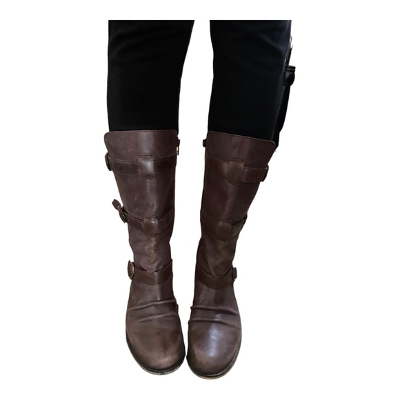 Distressed Leather boots with buckles. Size 37 - Picture 4 of 16